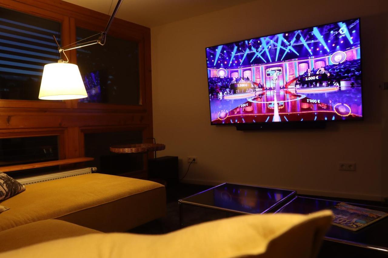 Dom wakacyjny The Birdy Mountains Luxury 2, 230qm,sauna,entertainment Schlitz